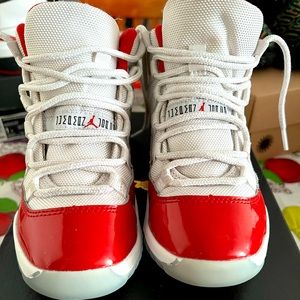 CHERRY 11’s Size 1y